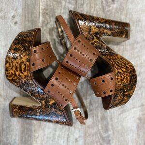 Guess brown and animal print platform high heels